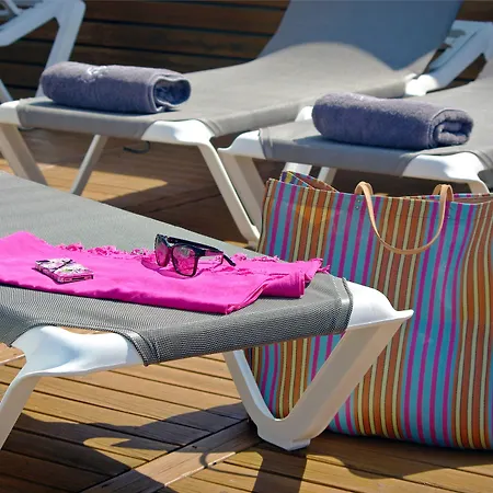 特拉玛尔酒店 酒店