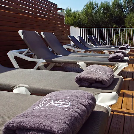 特拉玛尔酒店 酒店 雅弗郎其